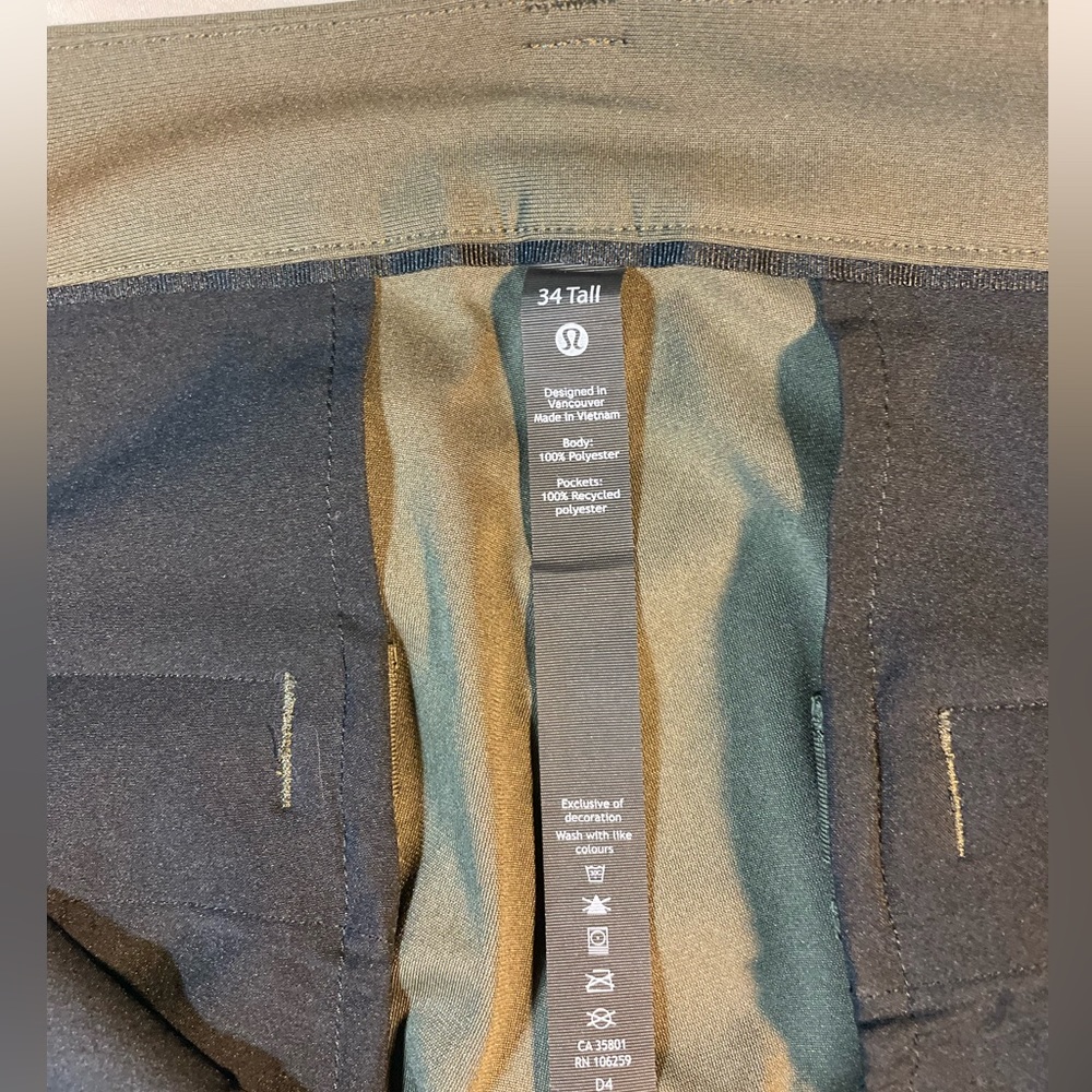 Lululemon men’s ABC classic fit pant 34” tall